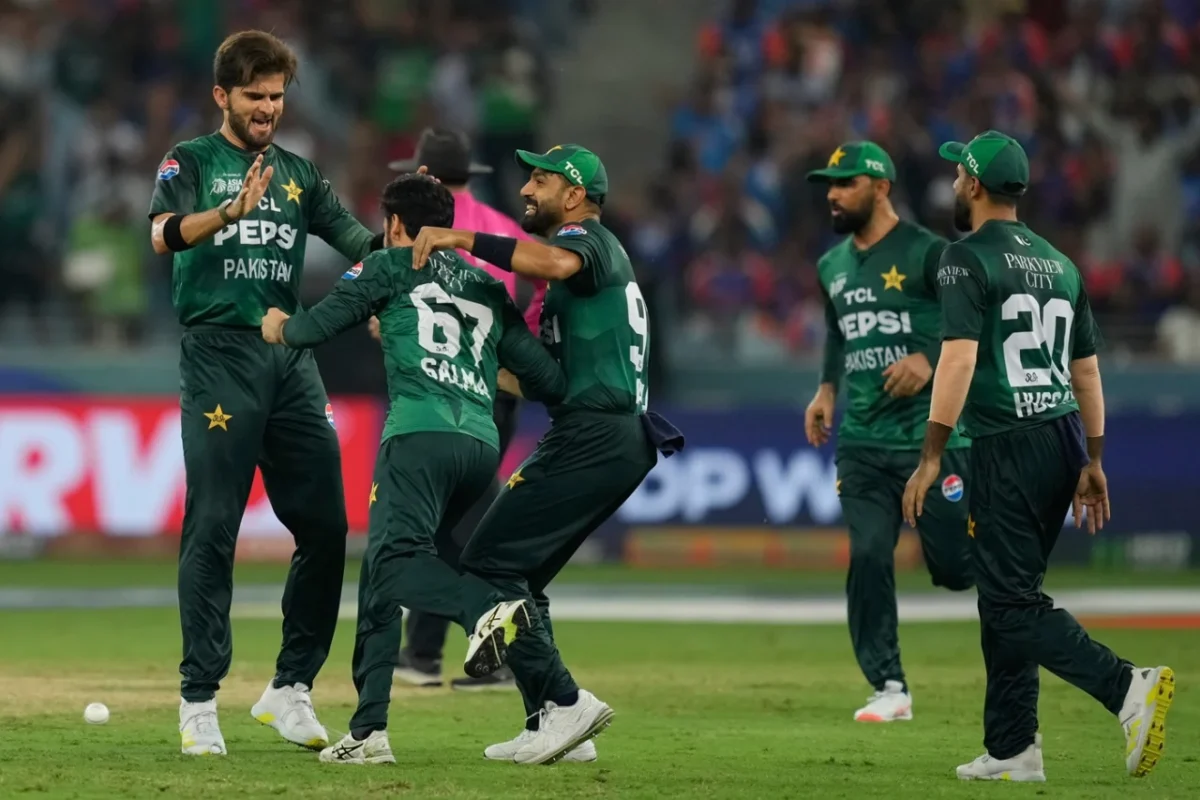 এশিয়া কাপ হারতেই কপাল পুড়লো পাকিস্তানি খেলোয়াড়দের, বড় সিদ্ধান্ত নিলো PCB !! 1