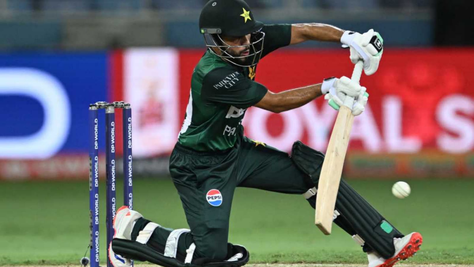 IND vs PAK: আত্মসম্মানের লড়াইয়ে শক্তিশালী একাদশেই পাকিস্তানের প্রধান চাল !! 4 IND vs PAK: আত্মসম্মানের লড়াইয়ে শক্তিশালী একাদশেই পাকিস্তানের প্রধান চাল !! 4