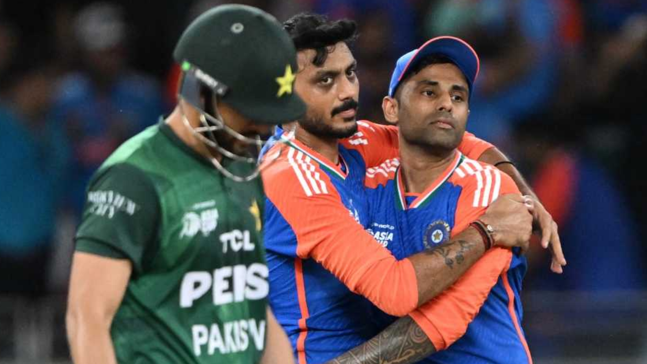 দুবাইয়ের মাটিতেই ঘটবে অঘটন, ভারতকে হারিয়ে ট্রফি তুলবে পাকিস্তান !! 2