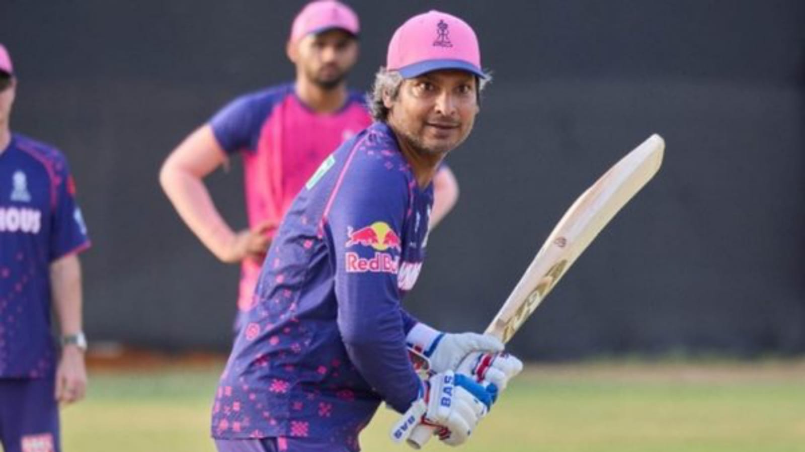 IPL 2026: আইপিএলের আগেই বড় চমক রাজস্থান রয়্যালসের, রাহুল দ্রাবিড়ের জায়গায় এন্ট্রি নতুন হেড কোচের !! 2
