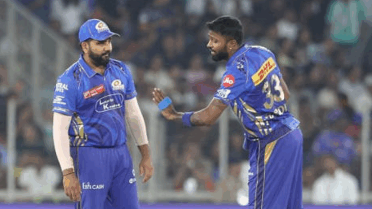 আবারও রোহিতকে নিয়ে ছেলেখেলা MI'এর, হার্দিকের সামনে করতে হবে ‘জি স্যার’ !! 1
