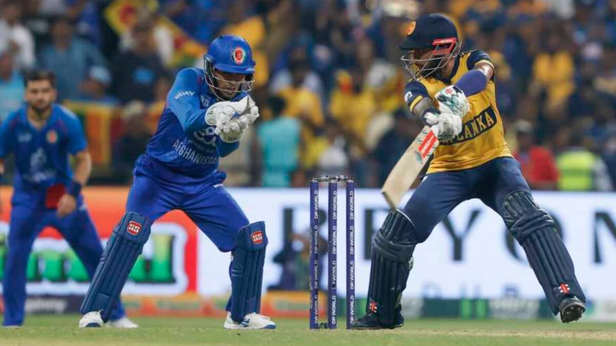ম্যাচ শেষে বাবার মৃত্যুর খবর পেলেন তারকা ক্রিকেটার, জয়ের আনন্দ বদলে গেল বিষাদে !! 1