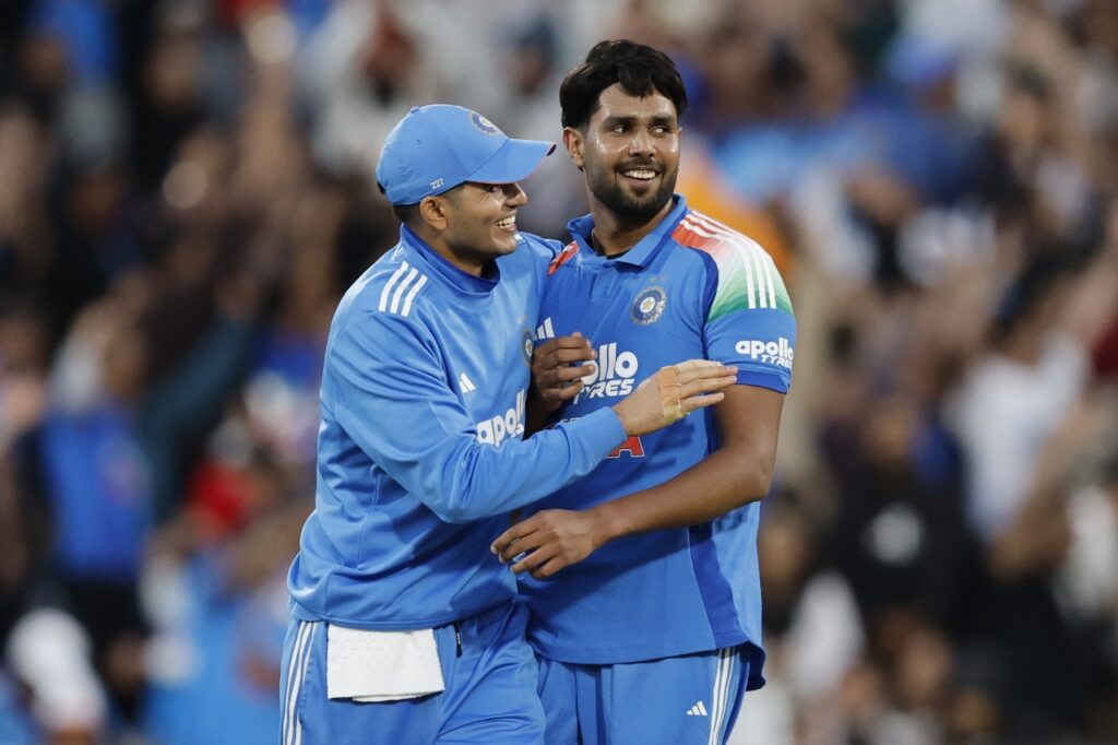 শুভমান-হার্ষিত বাদ, রিংকু-অর্ষদীপের এন্ট্রি দিয়ে প্রকাশ্যে অস্ট্রেলিয়ার বিরুদ্ধ ভারতের দ্বিতীয় টি২০ একাদশ !! 2 শুভমান-হার্ষিত বাদ, রিংকু-অর্ষদীপের এন্ট্রি দিয়ে প্রকাশ্যে অস্ট্রেলিয়ার বিরুদ্ধ ভারতের দ্বিতীয় টি২০ একাদশ !! 2