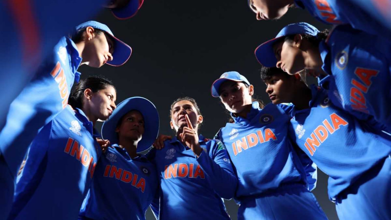 ICC'এর শাস্তির কবলে ভারতীয় মহিলা দল, একের পর এক হারের মুখে আরও চাপে হরমনপ্রীতরা !! 3 ICC'এর শাস্তির কবলে ভারতীয় মহিলা দল, একের পর এক হারের মুখে আরও চাপে হরমনপ্রীতরা !! 3