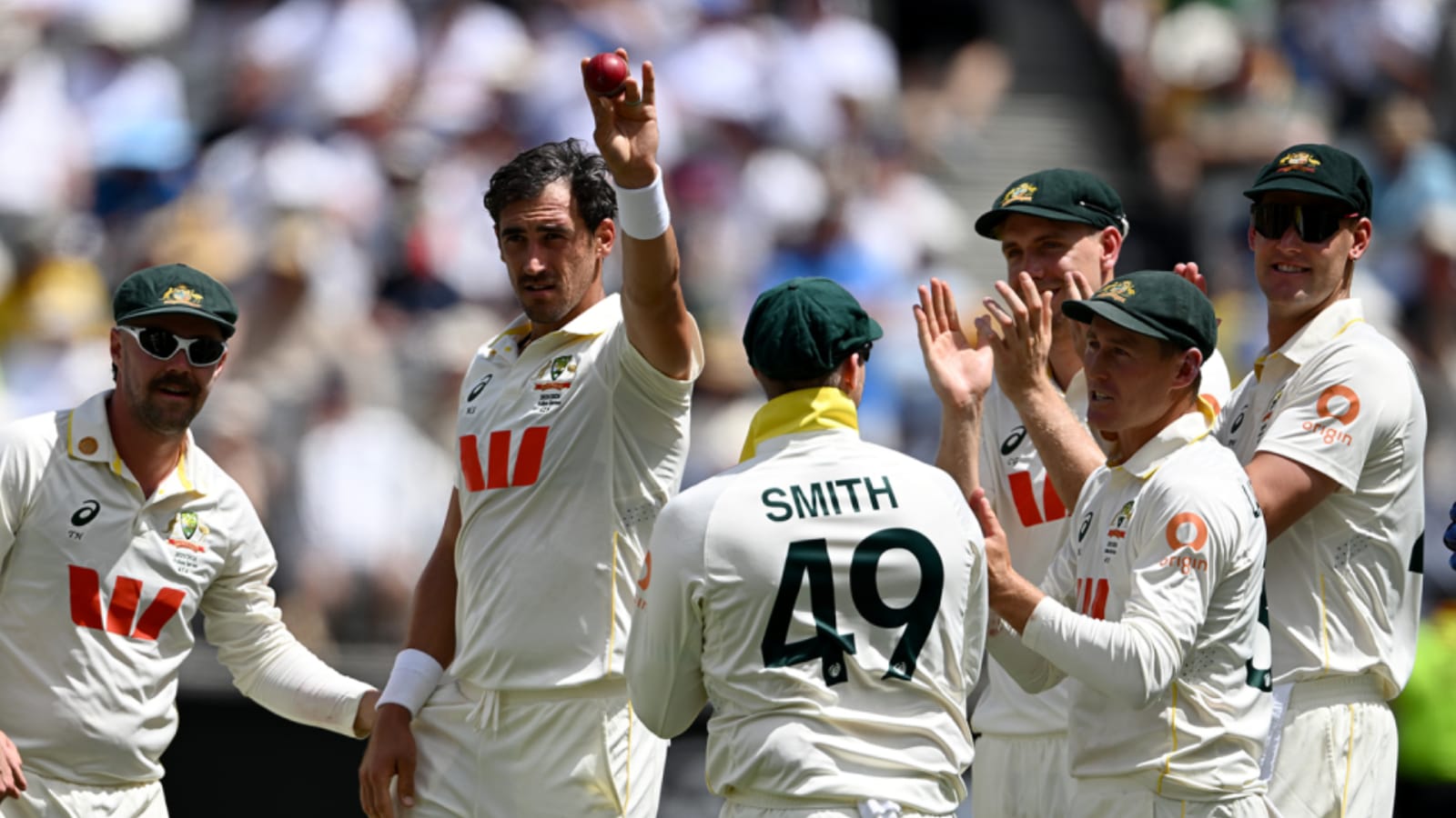 হাতাহাতিতে জড়ালেন ট্রাভিস হেড-বেন ডাকেট, পার্থে প্রথম দিনের উত্তপ্ত পরিস্থিতির ভিডিও ভাইরাল !! 2