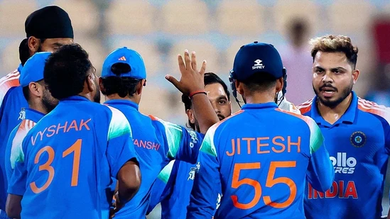 "এর থেকে লজ্জা আর হয়না..." বাংলাদেশের কাছে সেমিফাইনাল হারলো ভারত, সমাজ মাধ্যমে চর্চা শুরু !! 2 ভারত