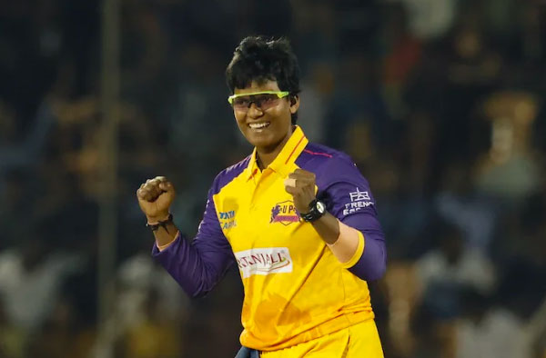 বিশ্বকাপ জিতেও কোপ এই খেলোয়াড়ের উপর, WPL এর দল থেকে এক ঝটকায় আউট !! 2 দীপ্তি শর্মা