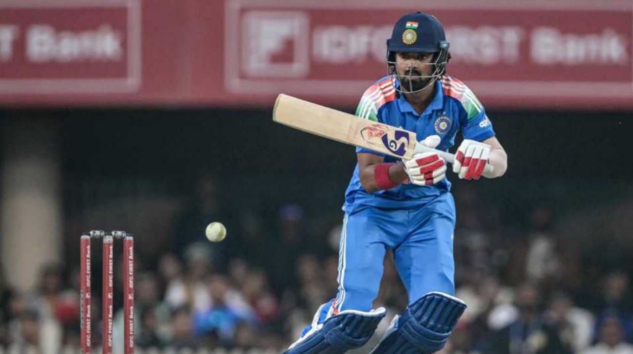 বিরাট কোহলির ঐতিহাসিক শতরান, প্রথম ইনিংসে প্রোটিয়াদের বিপক্ষে রানের পাহাড় গড়ল ভারত !! 3 বিরাট কোহলির ঐতিহাসিক শতরান, প্রথম ইনিংসে প্রোটিয়াদের বিপক্ষে রানের পাহাড় গড়ল ভারত !! 3