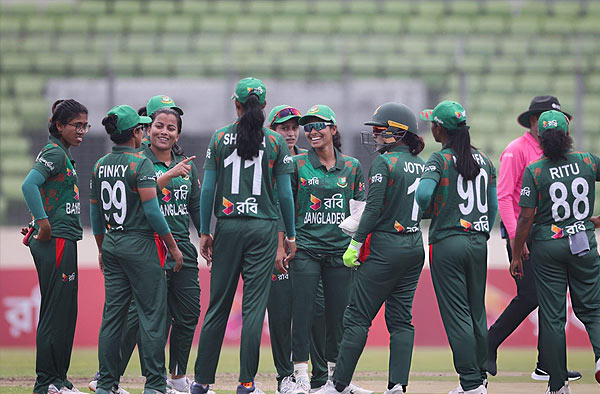 "পিরিয়ড শেষ হলে চলে আসিস..." বিশ্বকাপ শেষেই বোর্ডের কর্মকর্তার বিরুদ্ধে বিস্ফোরক অভিযোগ তারকা খেলোয়াড়ের !! 3 "পিরিয়ড শেষ হলে চলে আসিস..." বিশ্বকাপ শেষেই বোর্ডের কর্মকর্তার বিরুদ্ধে বিস্ফোরক অভিযোগ তারকা খেলোয়াড়ের !! 2