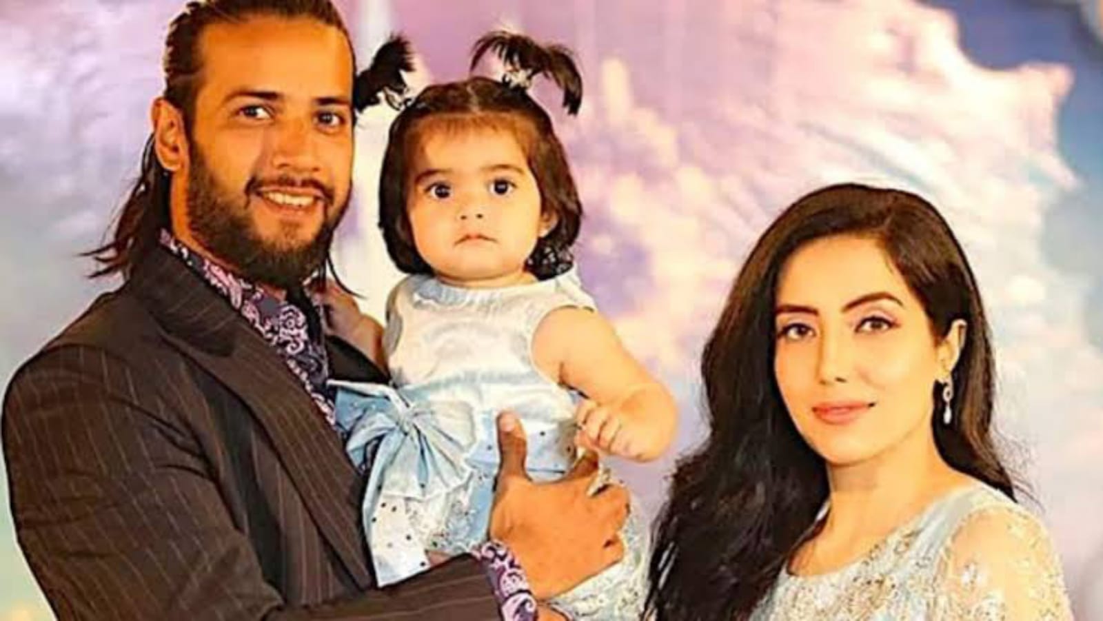 বিবাহ বিচ্ছেদের পথে আরও এক তারকা ক্রিকেটার, সোশ্যাল মিডিয়ায় নিজেই করলেন নিশ্চিত !! 2 বিবাহ বিচ্ছেদের পথে আরও এক তারকা ক্রিকেটার, সোশ্যাল মিডিয়ায় নিজেই করলেন নিশ্চিত !! 2