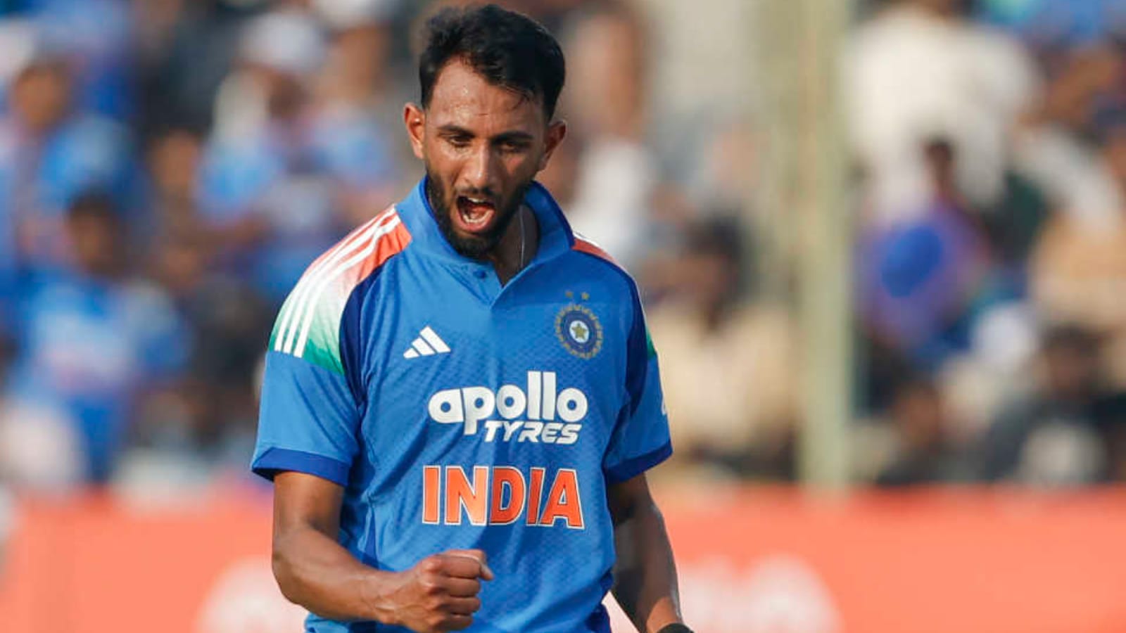 'যোগ্য জবাব একেই বলে...", দঃ আফ্রিকার বিপক্ষে ৪ উইকেট নিয়ে প্রসিদ্ধ কৃষ্ণার কামব্যাকে উচ্ছ্বসিত ভক্তরা !! 2