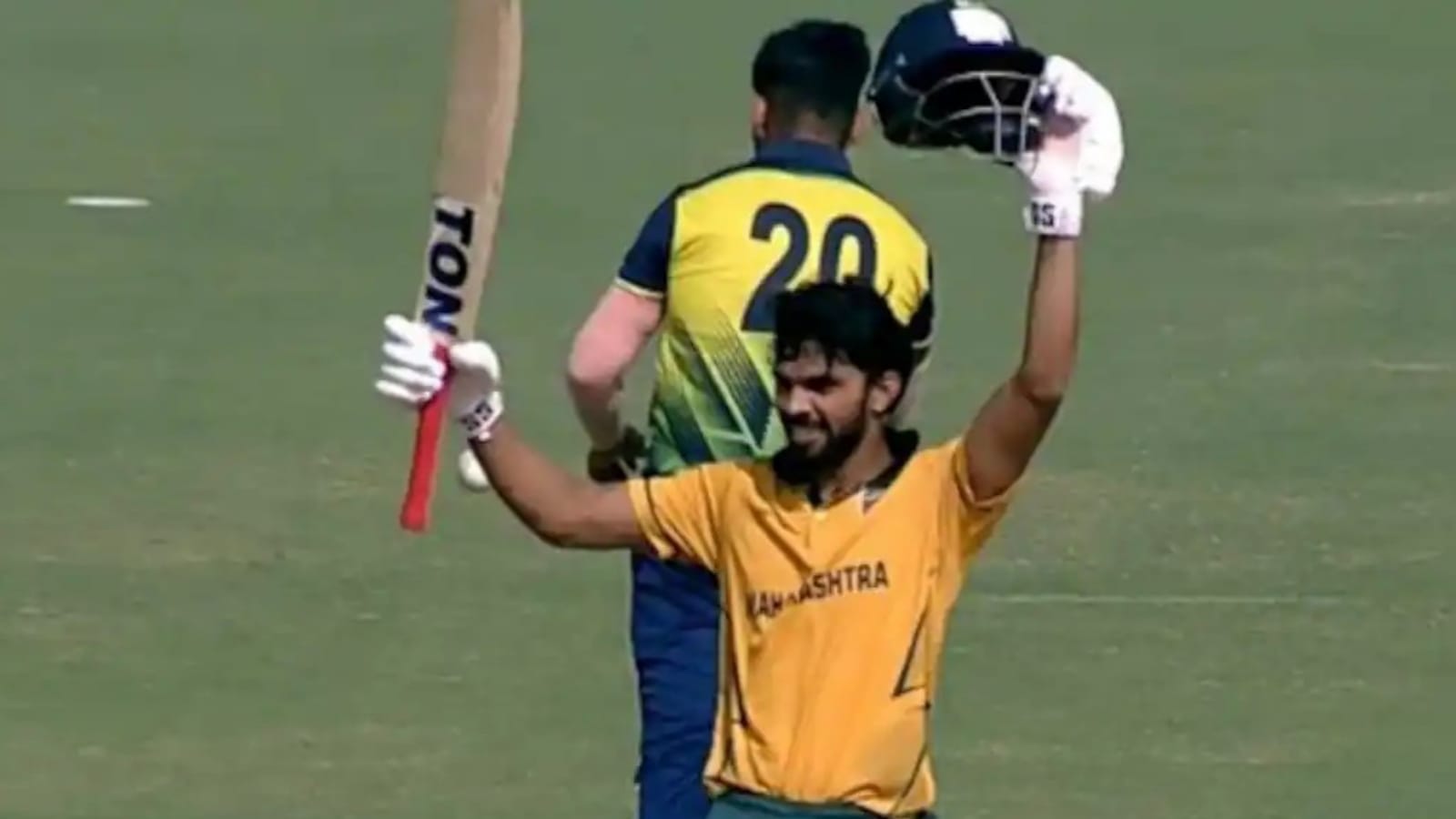 ৬,৬,৬,৪,৪,৪.. বিধ্বংসী ফর্মে রুতুরাজ গায়কোয়াড, বিজয় হাজারে ট্রফিতে দুরন্ত শতরান তারকার !! 2