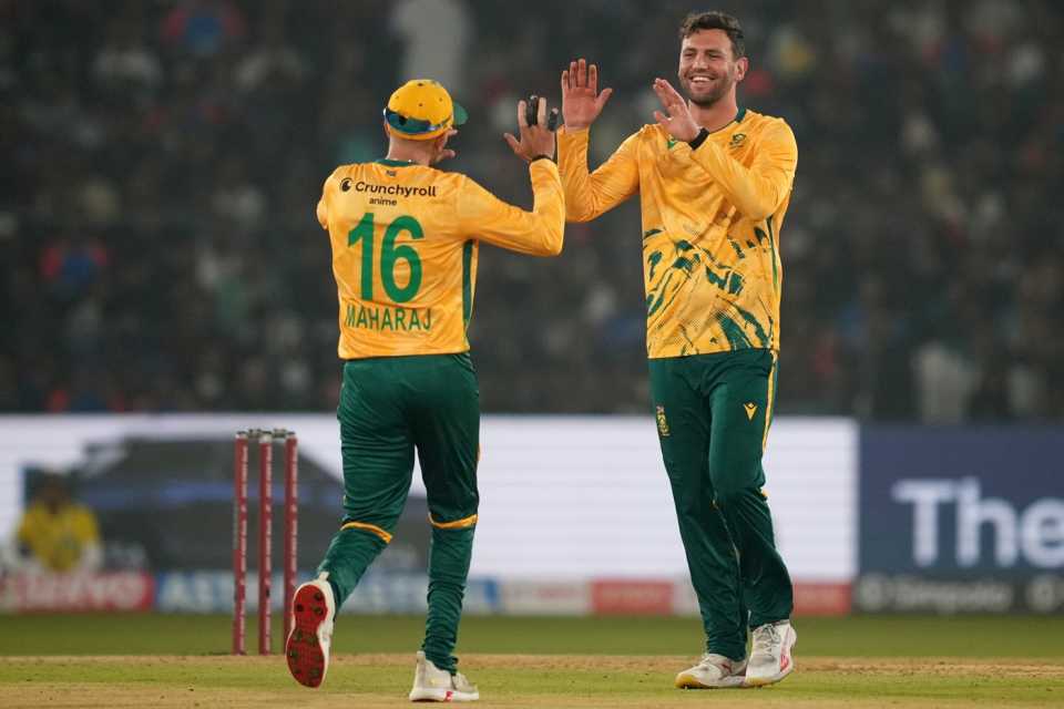 বিশ্বকাপের আগে চিন্তার ভাঁজ, তারকা খেলোয়াড় গেলেন ছিটকে !! 2 বিশ্বকাপ