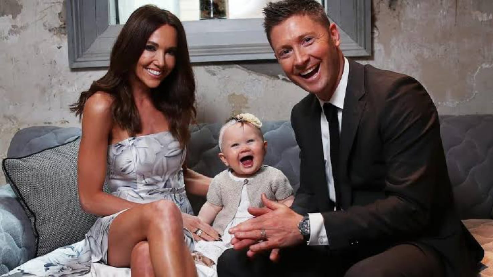 ডিভোর্সের সঙ্গে গেল ৩০০ কোটি টাকা, চর্চায় ক্রিকেট ইতিহাসের সবচেয়ে দামি বিবাহ বিচ্ছেদ !! 2 ডিভোর্সের সঙ্গে গেল ৩০০ কোটি টাকা, চর্চায় ক্রিকেট ইতিহাসের সবচেয়ে দামি বিবাহ বিচ্ছেদ !! 2