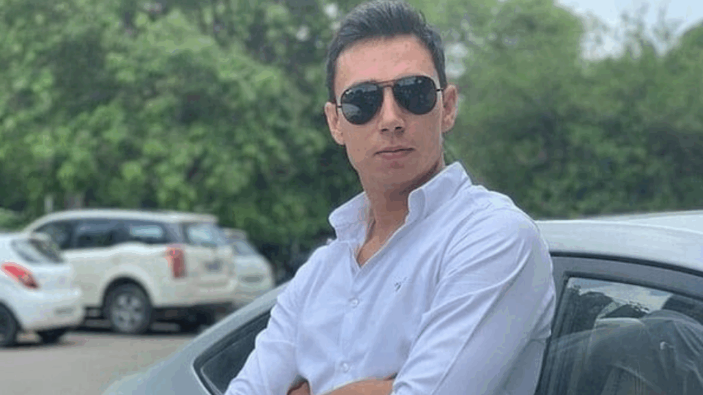 নাবালিকার সঙ্গে হোটেলে লজ্জাজনক আচরণ, ভারতীয় কোচের বিরুদ্ধে গুরুতর অভিযোগ !! 2