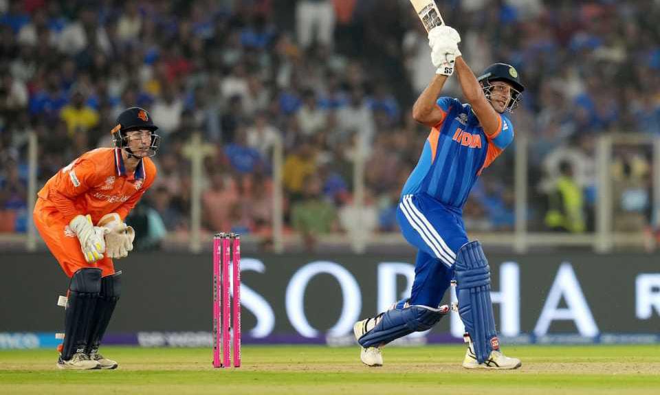 "সেমিফাইনালের স্বপ্ন শেষ..", নেদারল্যান্ডস বিপক্ষে ২০০ রান করতে না পারায় সমালোচনার মুখে ভারত !! 2