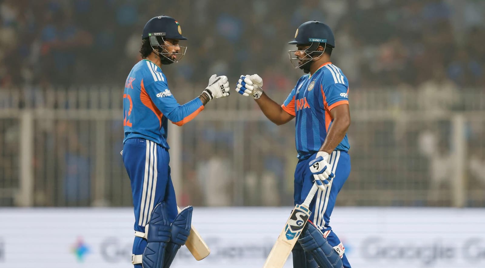 ইডেনের মাঠে সঞ্জু'র ঐতিহাসিক ইনিংস, ওয়েস্ট ইন্ডিজকে হারিয়ে সেমিফাইনালে ভারতীয় দল !! 3