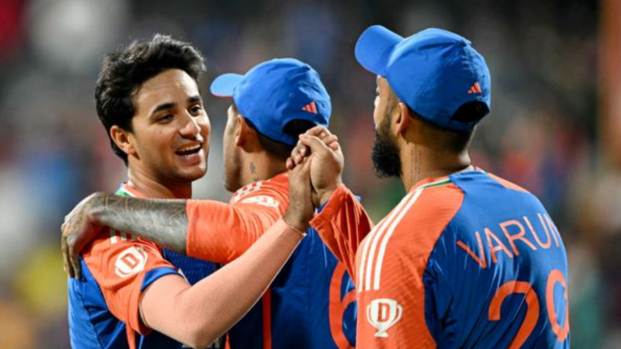 "আবারও বলছি ভারত ট্রফি জিতবে না..", ফাইনালের মহারণের আগে চর্চায় মহম্মদ আমিরের মন্তব্য !! 2