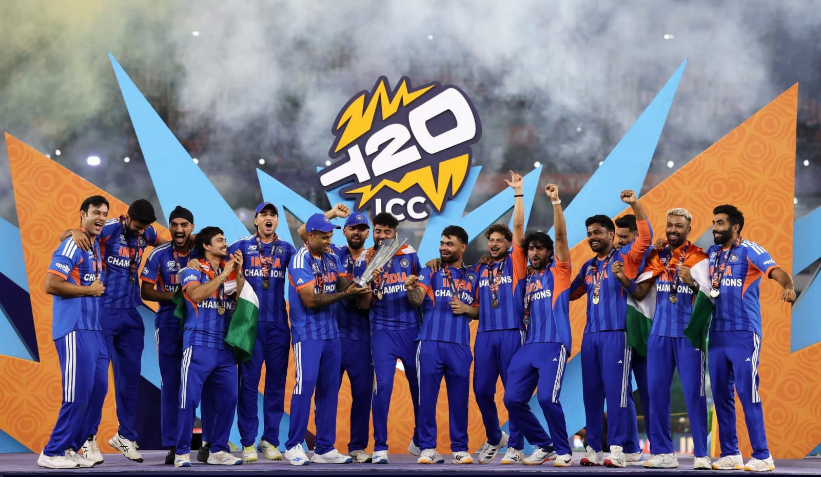 Video: হকের ট্রফি ভারতের কব্জায়, হার্দিক-সূর্যের উদযাপন ভাইরাল !! 3