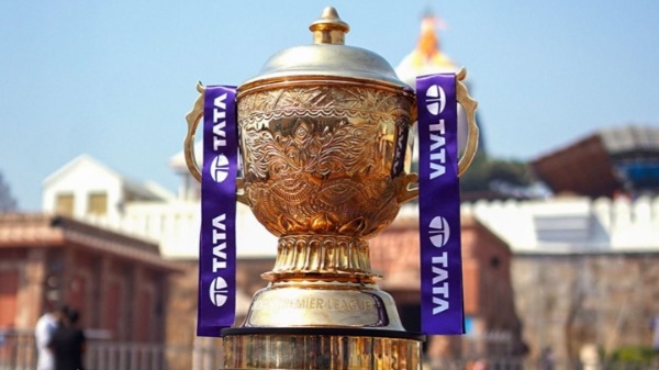 আইপিএলের আগেই বিস্ফোরণ! বর্ণবৈষম্যের অভিযোগ তুলে অবসর ঘোষণা কিংবদন্তির 1