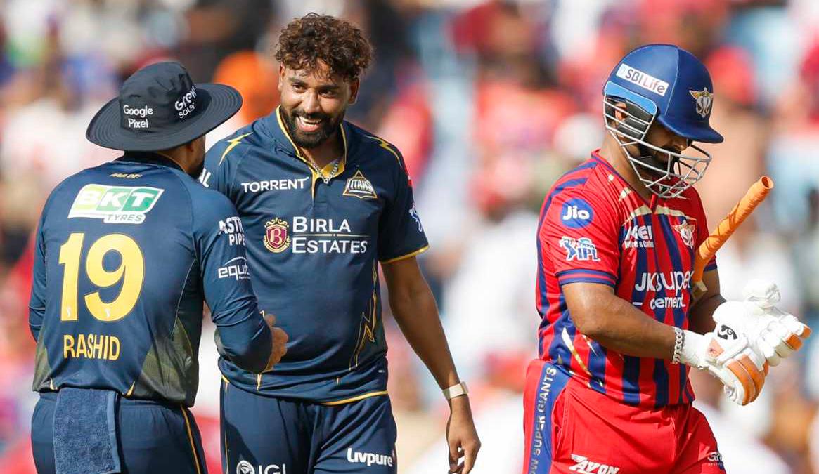 ভাই অর্জুনকে নয় 'প্রেমিক' গিলকে সমর্থন করতে মাঠে সারা, তুমুল চর্চা সমাজমাধ্যমে !! 2