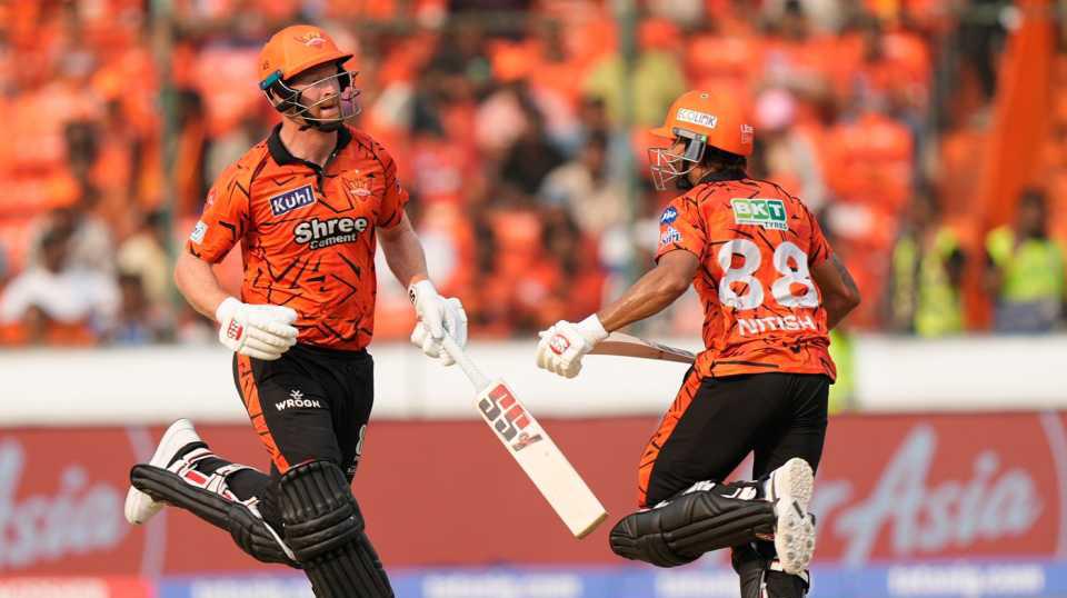 "আয় বেরিয়ে আয়..", ঋষভ পান্থের লড়াইয়ে লখন‌উয়ের রুদ্ধশ্বাস জয়, ভক্তদের উচ্ছ্বাস সোশ্যাল মিডিয়ায় !! 2