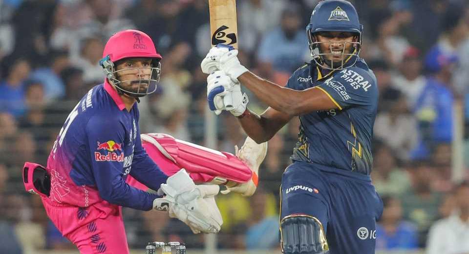 বিষ্ণোই-তুষারের বোলিং'এ রুদ্ধশ্বাস জয়, গুজরাটকে হারিয়ে নতুন রুপকথা লিখল রাজস্থান !! 3 বিষ্ণোই-তুষারের বোলিং'এ রুদ্ধশ্বাস জয়, গুজরাটকে হারিয়ে নতুন রুপকথা লিখল রাজস্থান !! 3