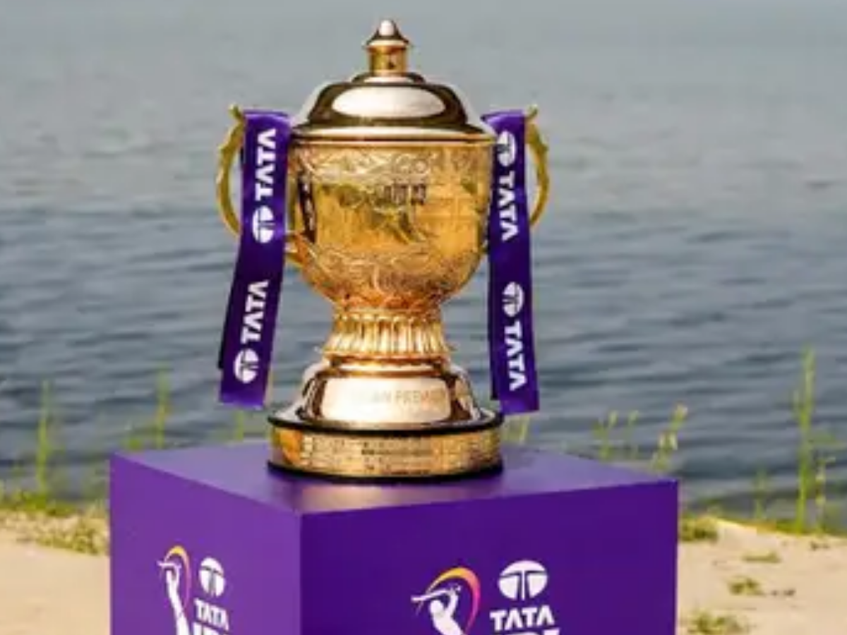 IPL 2026 চলাকালীন হঠাৎ অবসর! আবেগঘন পোস্টে ভক্তদের চমকে দিলেন এই তারকা ক্রিকেটার 14