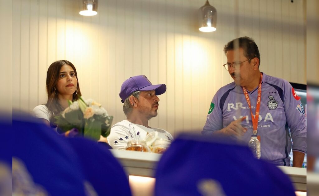 KKR-এর ব্যর্থতায় ক্ষুব্ধ শাহরুখ, মাঠেই CEO মাইসরকে নিলেন একহাত !! 3 Kkr