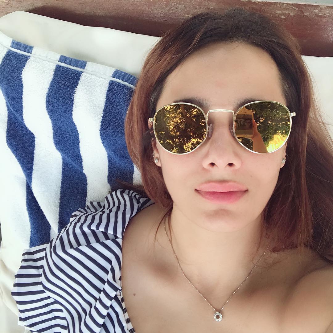 রূপে হার মানান বলি নায়িকাদের, মাইক্রোফোন হাতে ক্রিকেট দুনিয়ার মায়ান্তির রাজ !! 3