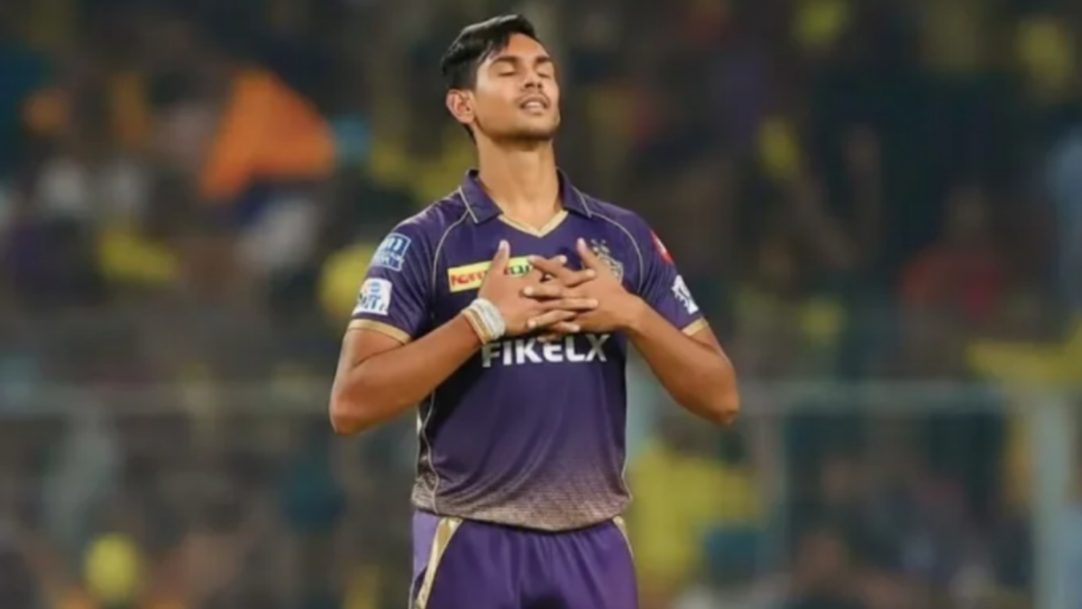 টানা হারের মাঝে স্বস্তি! KKR'এ যোগ দিলেন পাথিরানা 1