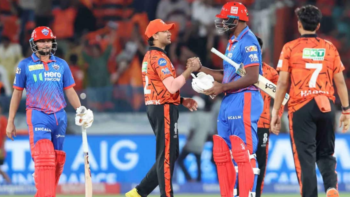 অভিষেক ঝড়ে উড়ল দিল্লি, ৪৭ রানে দাপুটে জয় SRH-এর !! 1