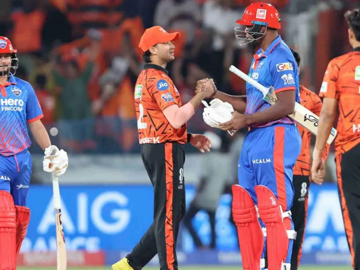 অভিষেক ঝড়ে উড়ল দিল্লি, ৪৭ রানে দাপুটে জয় SRH-এর !! 17