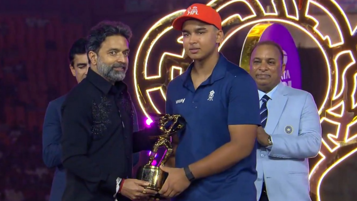মাত্র ১৫ বছরেই IPL-এর MVP! ৭২ ছক্কা হাঁকিয়ে নজির গড়লেন বৈভব সূর্যবংশী 1